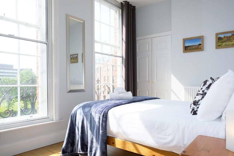 Seymour Townhouse by Serviced Living Liverpool - B&B Liverpool