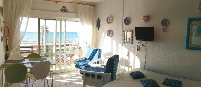 Estudio Frente Al Mar - B&B Roquetas de Mar