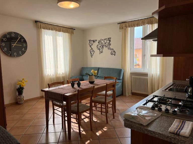 Appartamenti Baia Azzurra 6. - B&B Nago-Torbole