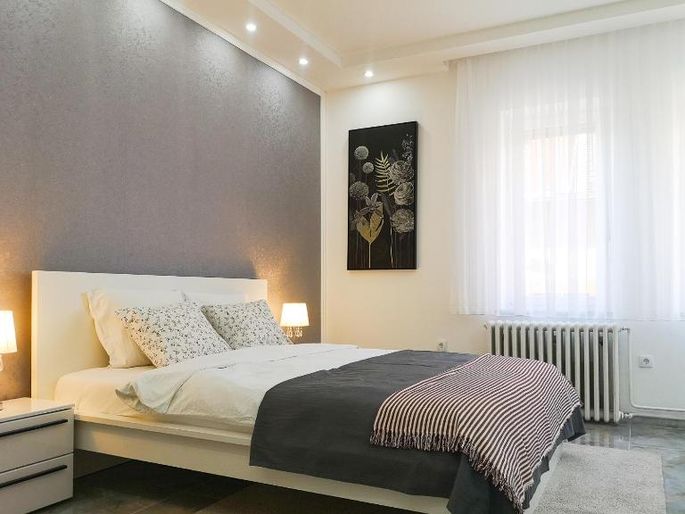 FilinHome Stefanovica Studio 3 - B&B Novi Sad