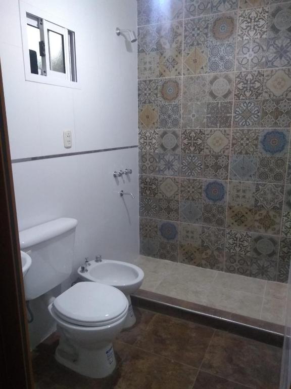 1 MONOAMBIENTE"sencillito" a pasos de la RUTA 34 LEAN LA FOTO DE PORTADA - B&B Rafaela