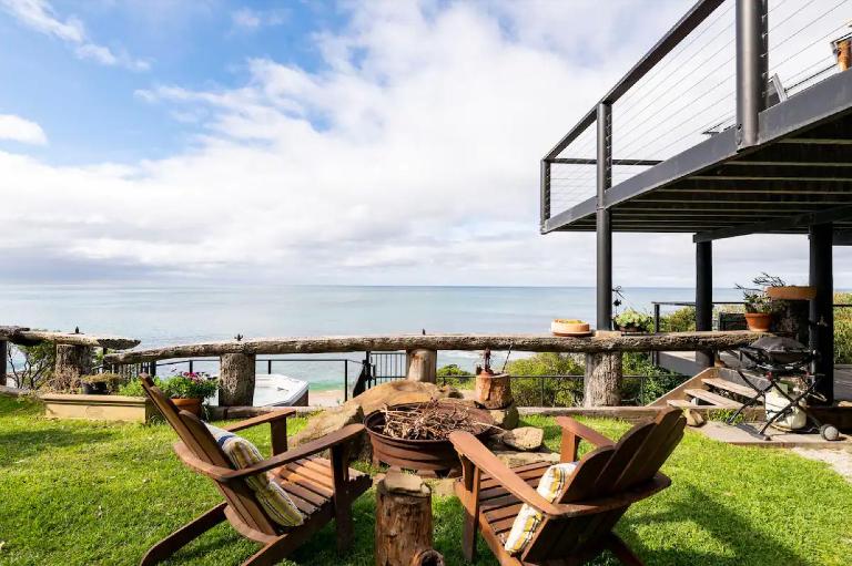 Y Vue - Beachside Apartment with Ocean Views - Chambres d'hôtes Wye River