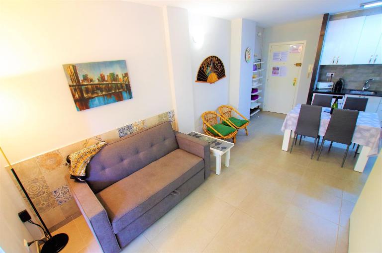 V&V LLORET- Apartamento Blanc - B&B Lloret de Mar