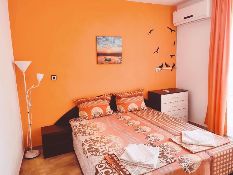 Guest House Yanina - B&B Sozopol