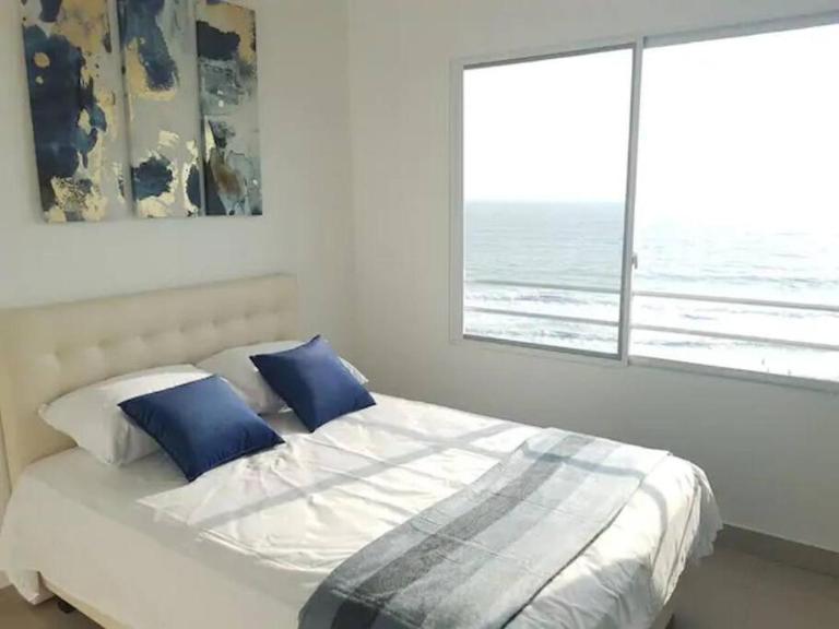 Ecusuites Jacuzzi en Playas Vista Mar - B&B General Villamil