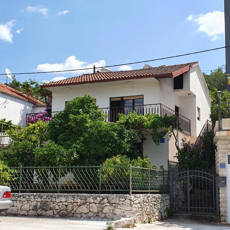 Apartman Antea - B&B Poljica