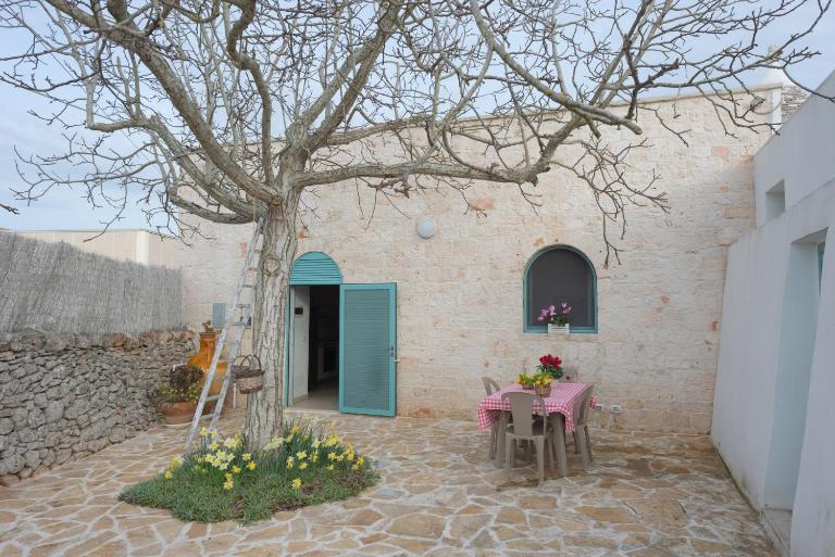 I Trulli di Mina - Lamia Fresia - B&B Locorotondo