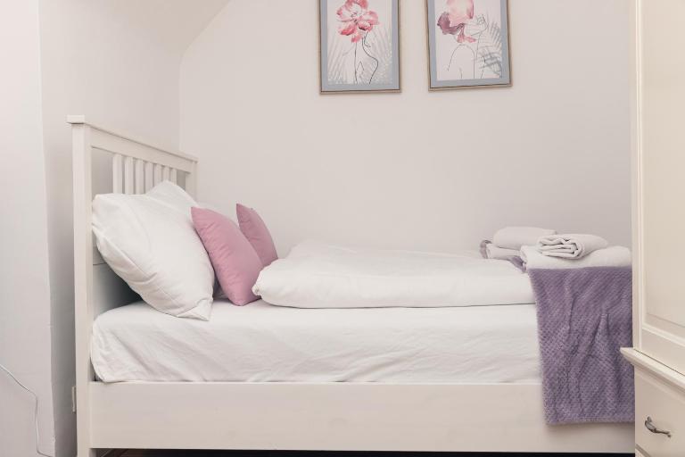 Milky Way Top Floor 2-bedroom Apartment air condition - Ferienwohnung Wien