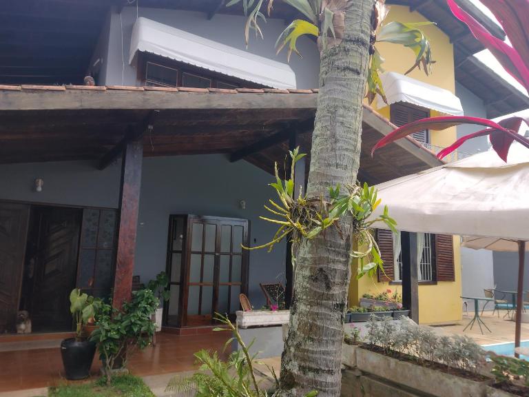 Hostel Lê Castelle - B&B Caraguatatuba