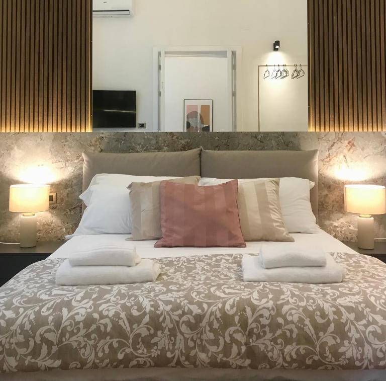 Dibi's Charming House Centro di Catania! - B&B Catania