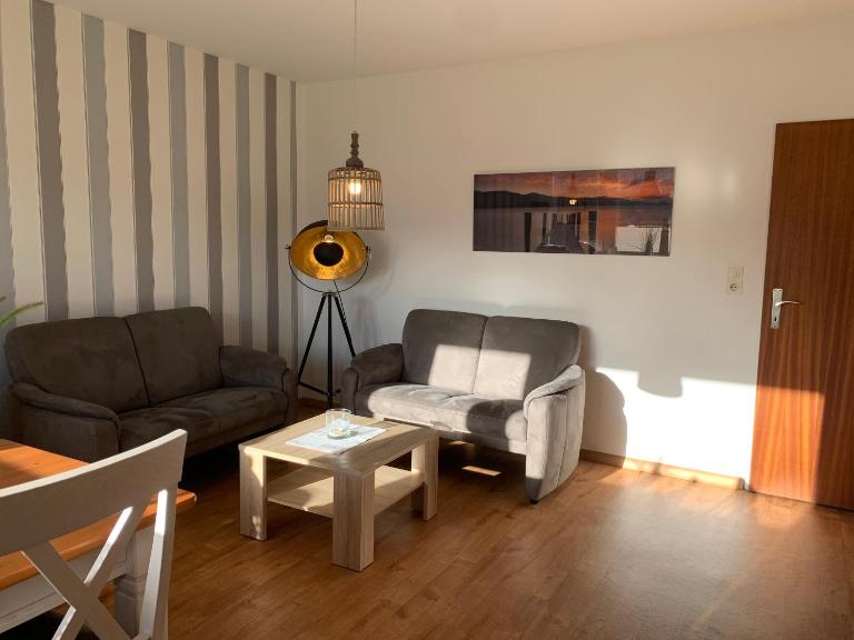 Kleine Brise Apartment 3 - B&B Büsum
