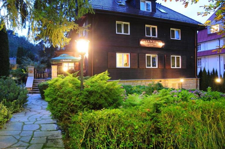 Pensjonat Willa w Parku - B&B Polanica-Zdrój