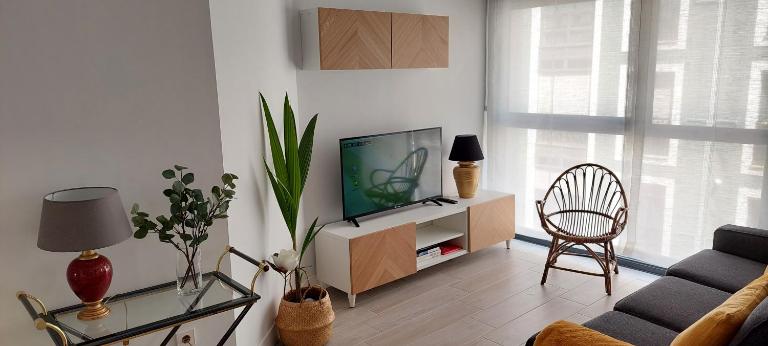 Apartamento Dindurra Centro Playa - Posibilidad Parking Gratuito - Ferienwohnung Gijón