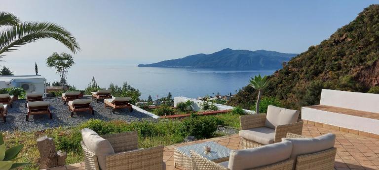 B&B Sunrise - B&B Santa Marina Salina