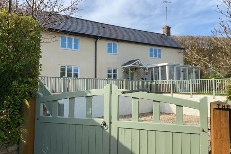 ‘The Nest’ A beautiful cottage in Devon - B&B Axminster