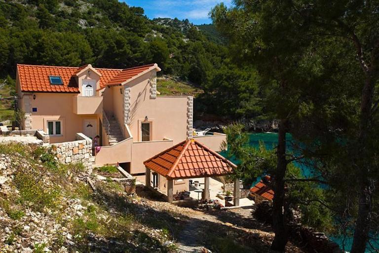 Robinson Medvidna Hvar Apartments - B&B Zastražišće
