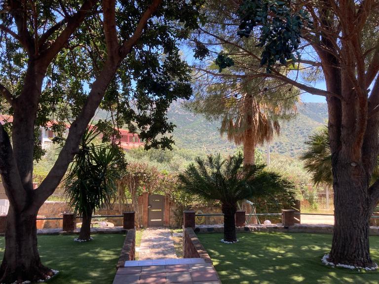 Villa Lidia per una vacanza di relax - B&B Solanas