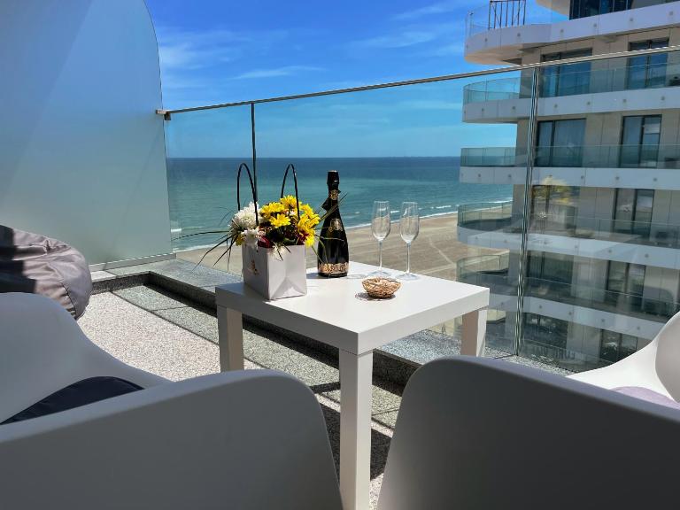 Studio 147 Mamaia Nord - B&B Mamaia