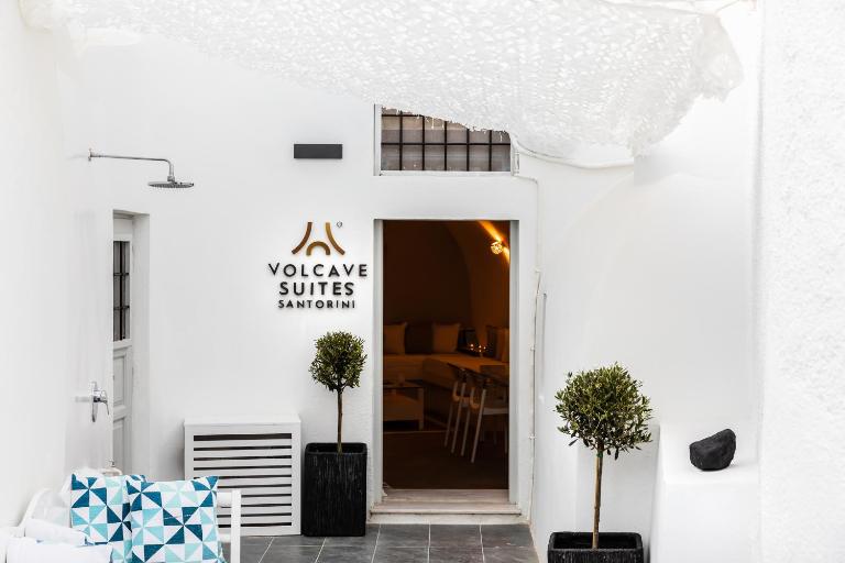 Volcave Suites - Chambres d'hôtes Karterádhos