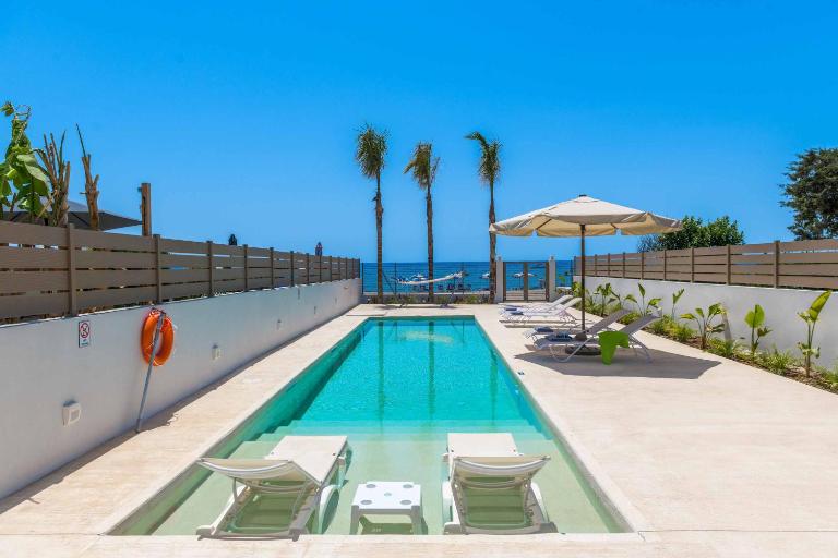 Ammos Beach House - B&B Kiotari