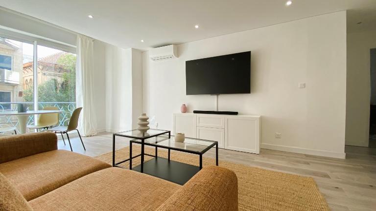 Vilmorin Appartement 1 Chambre proche de gare, plage, centre - B&B Antibes