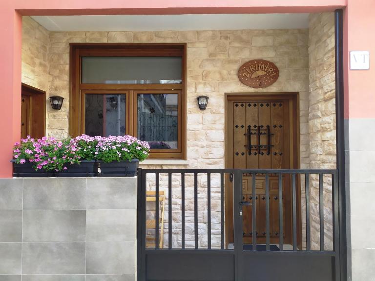 Apartamento con encanto "ZIRIMIRI" - Ferienwohnung Bermeo