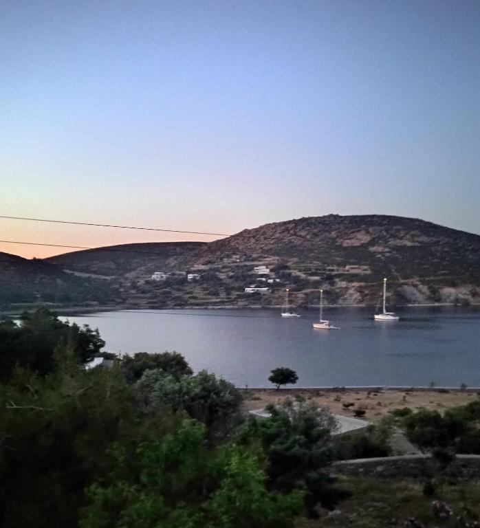 Glaros Studios Agriolivadi Patmos - Bed and Breakfast Pátmos