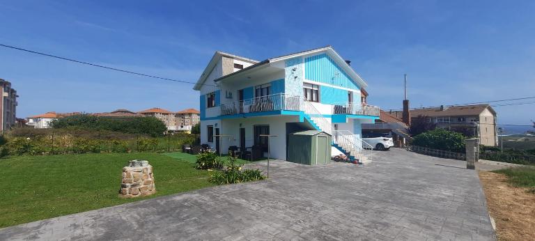 Apartamentos El Valle - B&B Suances
