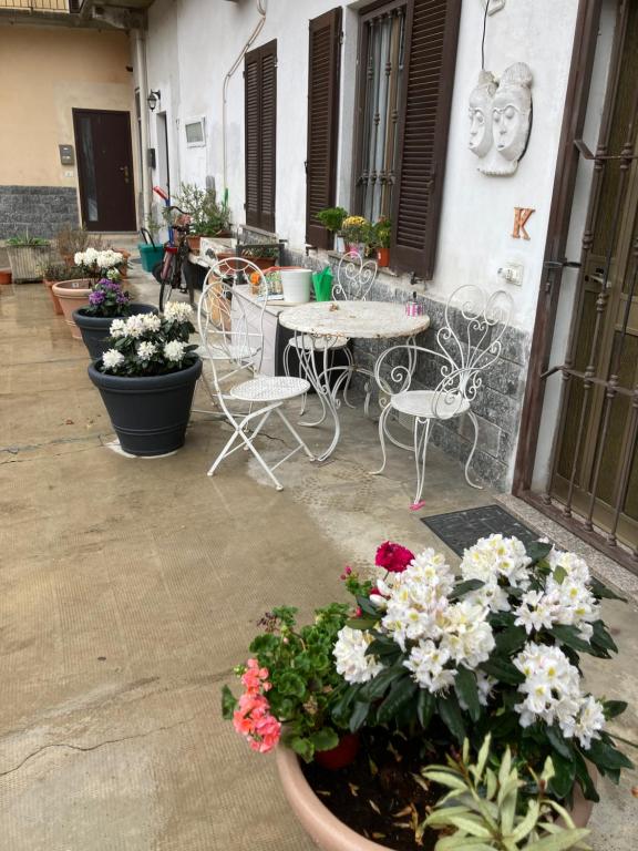 Room Saronno + B&B - Ferienwohnung Saronno