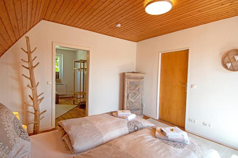 Großes Ferienhaus mit 4 Schlafzimmern - Bed and Breakfast Eutin