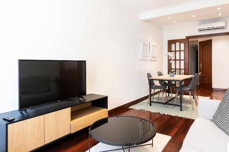 Beach and Chill apartment by Cisan Rentals - B&B Donostia / San Sebastian