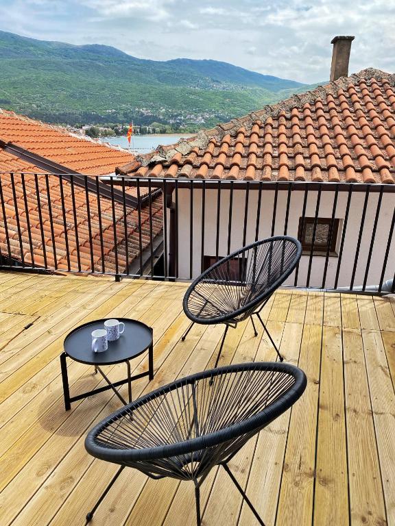 Wild Pear Old Town boutique accommodation - B&B Ohrid
