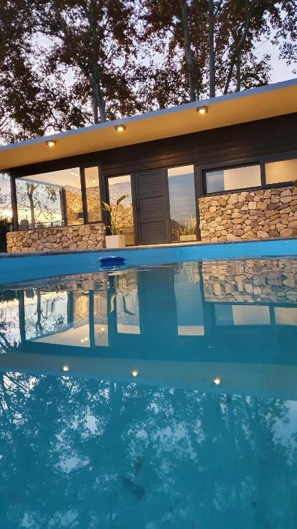 Casa de Piedra - B&B Villa Basilio Nievas