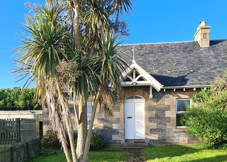 4 Bed Cottage Sleeps 6-Pet-Friendly-Private Garden - Ferienwohnung Campbeltown