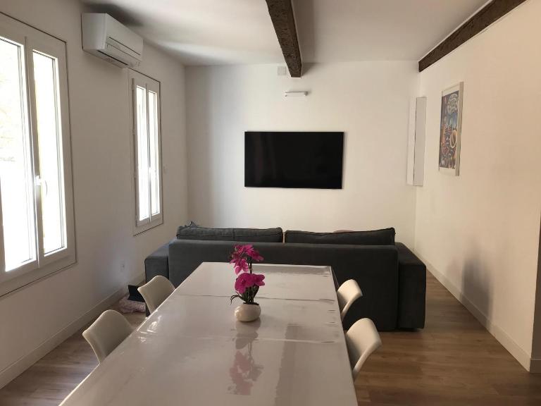 Appartement centre Collioure 63 m² avec terrasse à 3 minutes des plages - B&B Colliure