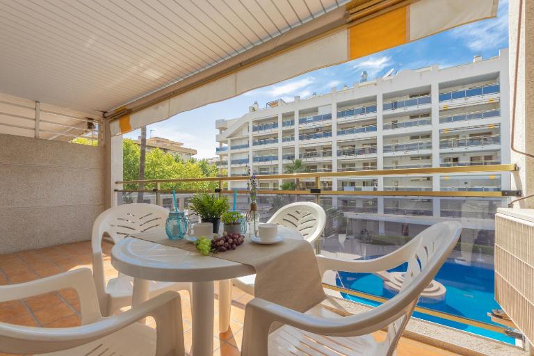 Apartamentos Michelangelo Arysal - Bed and Breakfast Salou