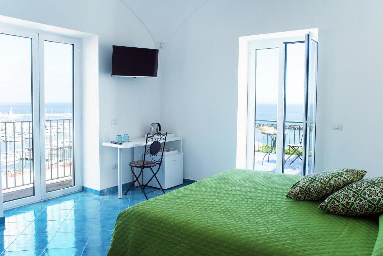 Punta Lingua Relais - Room 2 Sunset Terrace - B&B Procida