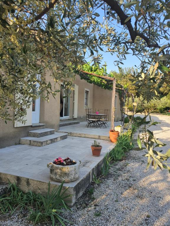 Villa L'Estagniol - Bed and Breakfast Lourmarin
