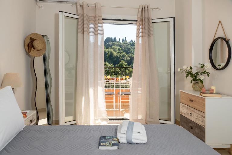 Summer Smile Apartment Corfu - Bed and Breakfast Karyófyto
