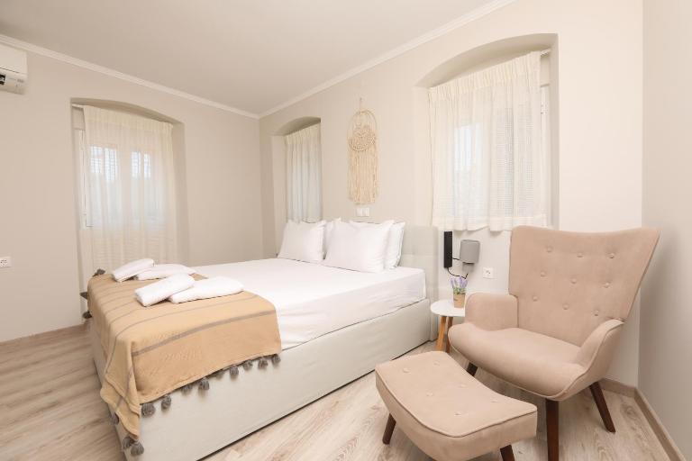 F&T Villa - B&B Karyófyto