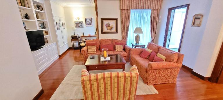 Apartamento Lujo WiFi Algorta Getxo - Bed and Breakfast Getxo
