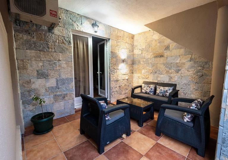 APARTMANI VUKADINOVIC LUX - B&B Budua
