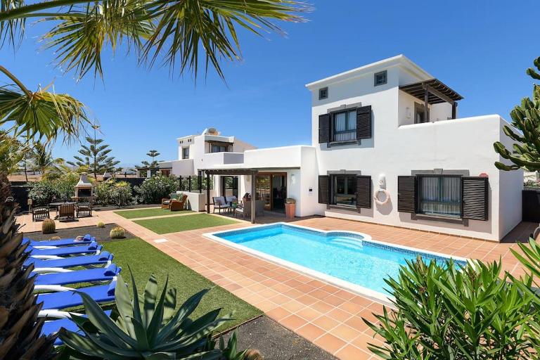 Hipoclub Villas, Aguamarina 10 - Chambres d'hôtes Playa Blanca