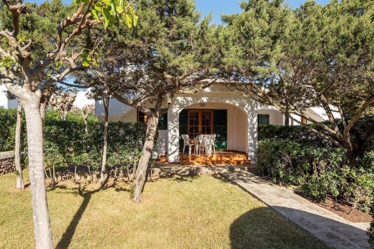 Brisa Mar 1, 2 bedroom apartment, Cala'n Bosch - Chambres d'hôtes Son Xoriguer