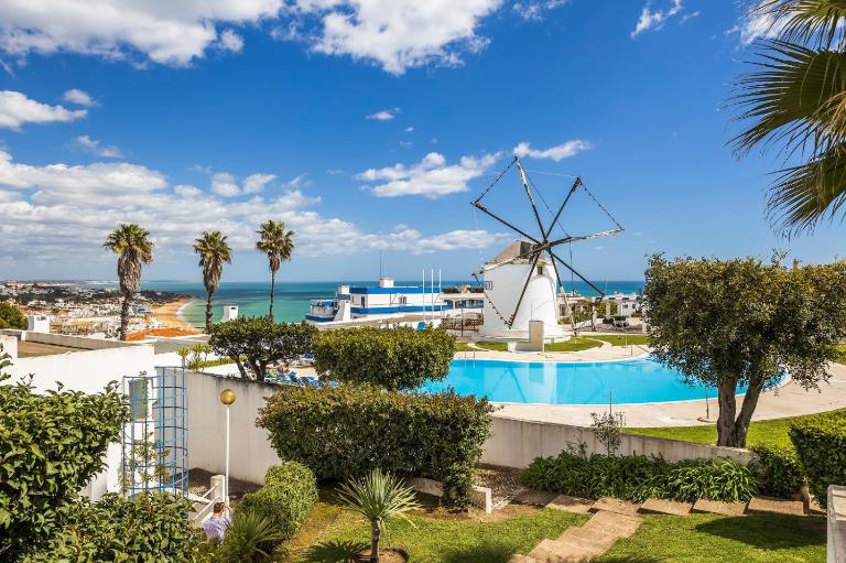 Vista Portuguesa Windmill by Ocvillas - B&B Albufeira