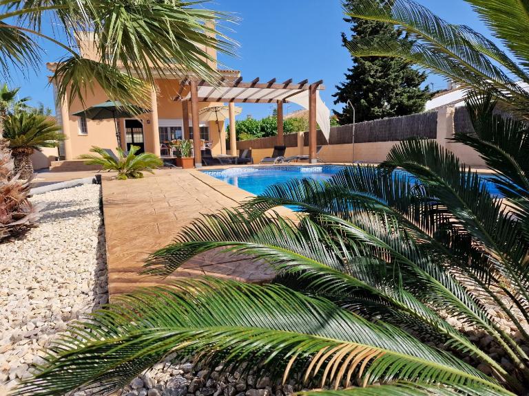 Riumar "Agostino", 300m to beach, private pool, On-Site-Service, dog beach - Bed and Breakfast Riumar