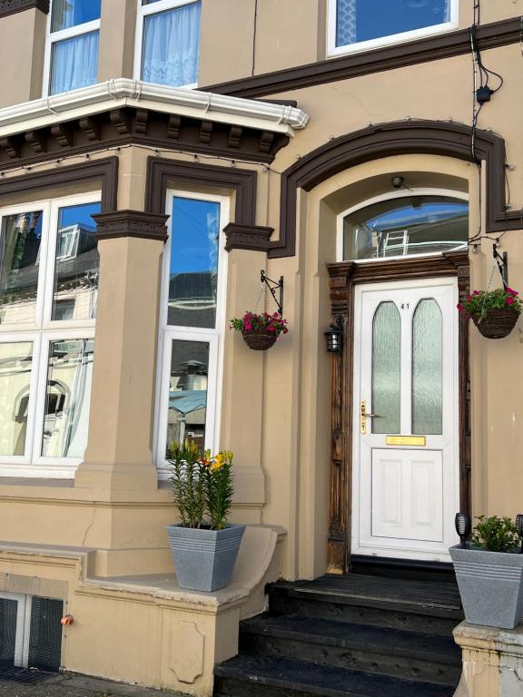 Sea-Renity - Self Catering Holiday Let - B&B Tockholes