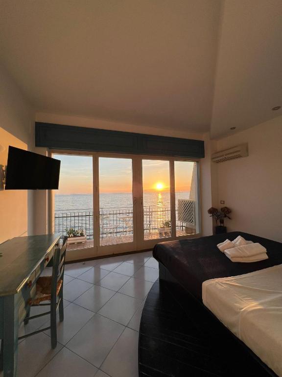 Residenza Mare di Sotto Sorrento - Ferienwohnung Meta di Sorrento