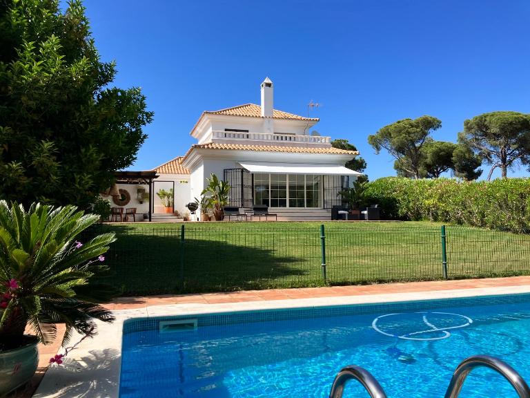 VILLA DE LA LUZ Luxury Guesthouse - Casa de huéspedes - B&B El Portil