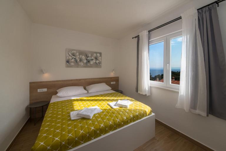 Apartment MARE - B&B Krvavica